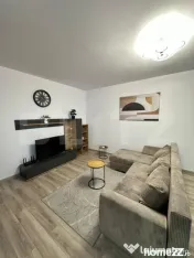 Apartament 2 camere de închiriat – Aradului, et 8, 500 eu 