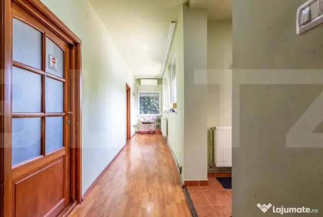 Casă 3 camere, curte și grădină, teren 765 mp, garaj, Mi