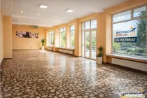 Spatiu comercial vitrinat,dublu acces,257 mp,disponibil si j