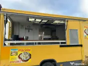 Food truck 