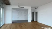 Apartament cu 4 camere UpSite etaj 15 