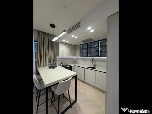 Apartament 3 camere l zona Aviatiei
