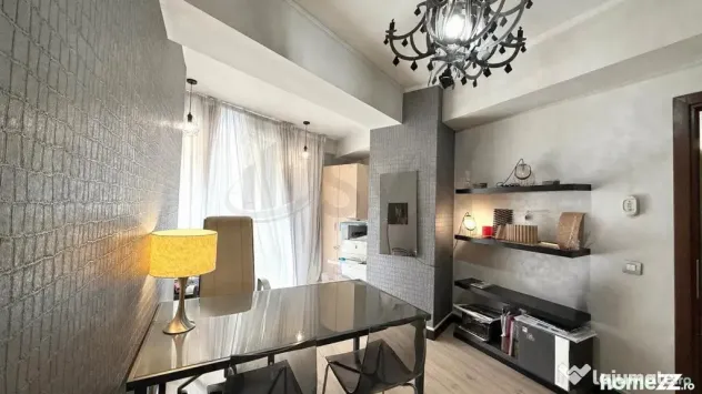 Apartament 3 camere Herastrau