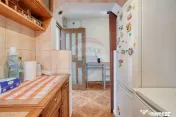 Casă / Vilă cu 6 camere de vânzare în zona Bartolomeu 