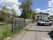 Teren intre vile Academia Ecvestra Mogosoaia 
