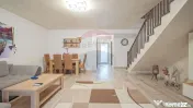 Casă / Vilă cu 3 camere de vânzare