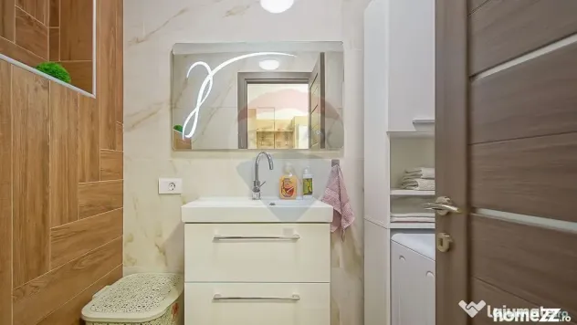 Casă / Vilă cu 3 camere de vânzare