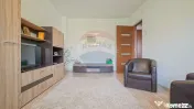 Apartament cu 2 camere de vânzare pe str Zorilor, vedere...