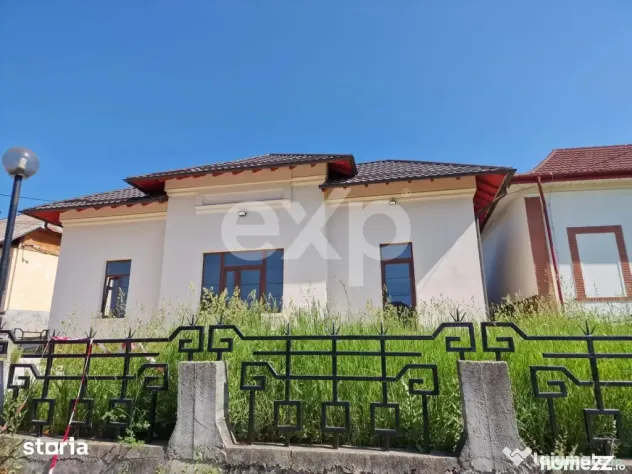 Spațiu comercial de vânzare, 110mp- Vulcana de Sus