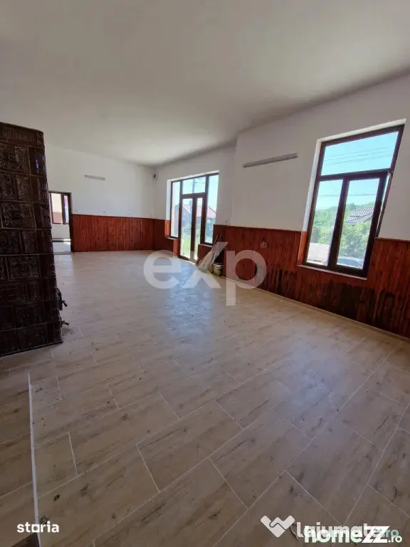 Spațiu comercial de vânzare, 110mp- Vulcana de Sus
