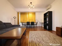 Apartament spatios Quadra Place - parcare inclusa