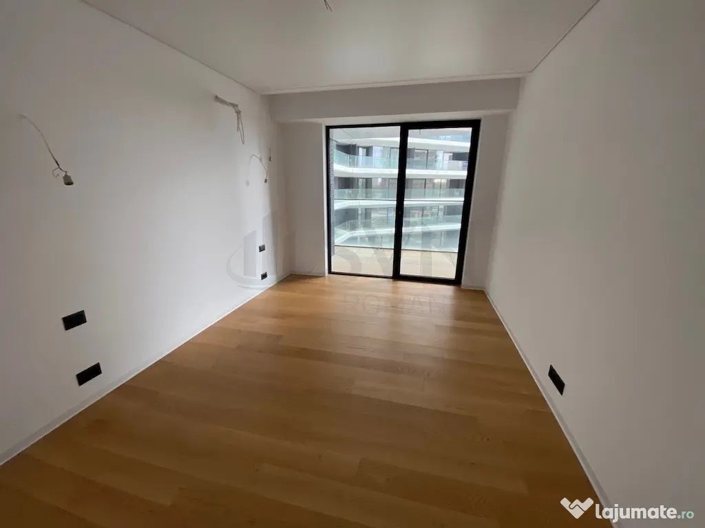 Apartament 4 camere Yacht Kid - terasa 77 mp