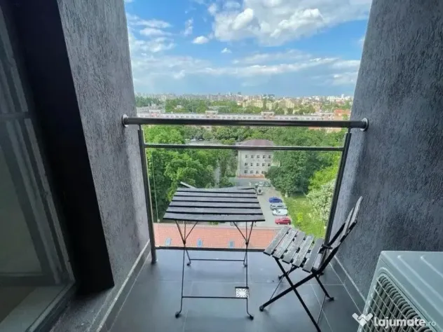 Studio Grozavesti l Bloc Nou