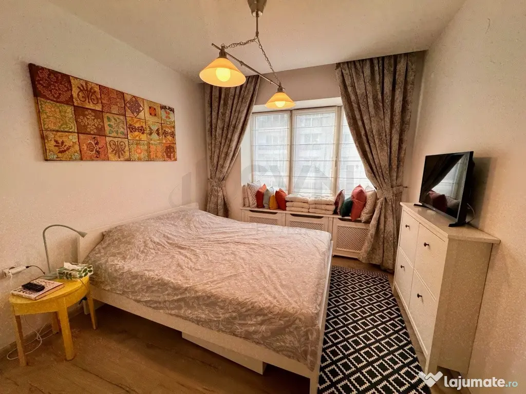 3 camere Incity Residence mobilat