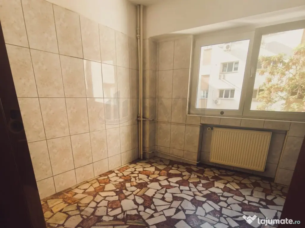 Apartament 4 camere l Piata Romana