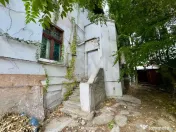 Vila cu teren I Calea Victoriei I De vanzare 