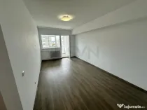 Victoriei Titulescu 4 camere decomandat