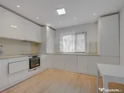 Vila individuala in Tunari l Curte 