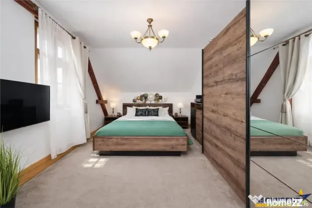 Apartament in vila cu amprenta istorica,180mp,gradina,pod,Ce