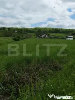 Teren intravilan de vânzare, front 42 m – 33,5 ari, zona