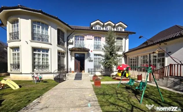 VILA EXCLUSIVISTA IN CENTRUL BUZAULUI-Investitie cu venit...