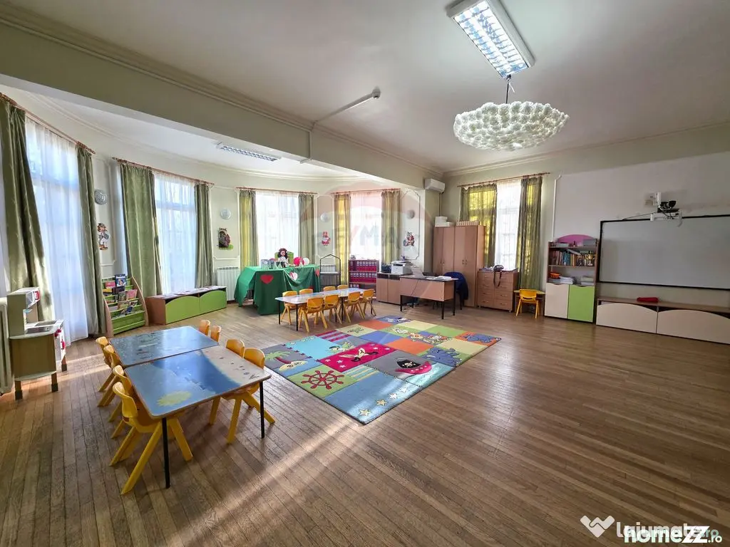 VILA EXCLUSIVISTA IN CENTRUL BUZAULUI-Investitie cu venit...
