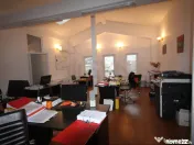 Vila pretabila birouri zona 1 Mai 