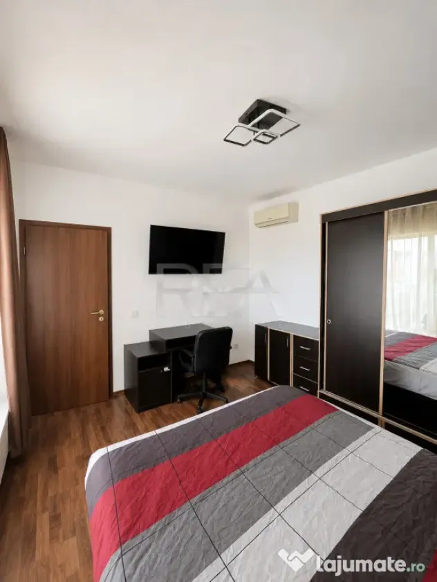 3 camere Titan decomandat,centrală,et. 5,an 2009,70 mp