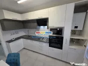 Prima , ap 2 camere, bloc nou, parcare I Nicolae Teclu 