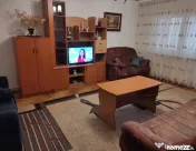 Apartament 4 camere, decomandat - zona Noua 