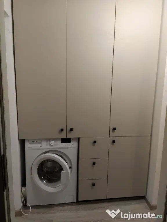 Apartament 2 camere et 1 , Plopilor