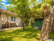 Casa traditionala cu autenticitate rurala, in pitoreasca Tel 