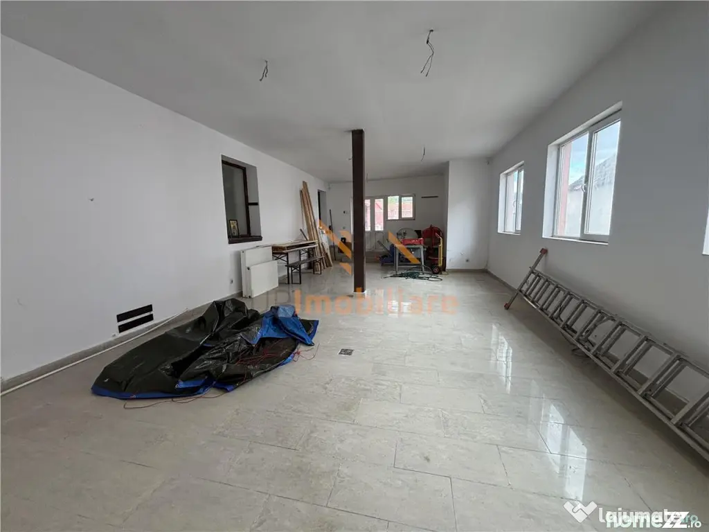SPATIU COMERCIAL | GROSI | BIHOR | 400 MP