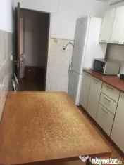 Apartament 2 camere, decomandat - zona Tractorul 