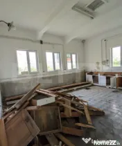 Casă individuală – ideală pentru birouri sau investiți 