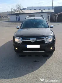 Dacia Duster 1.5dci an 2011 166000 km motor k9k