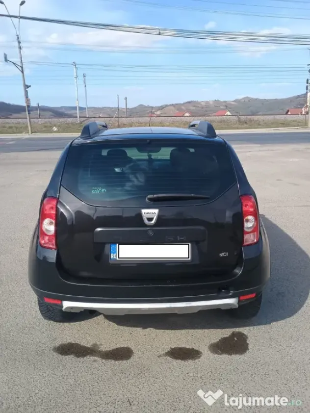 Dacia Duster 1.5dci an 2011 166000 km motor k9k