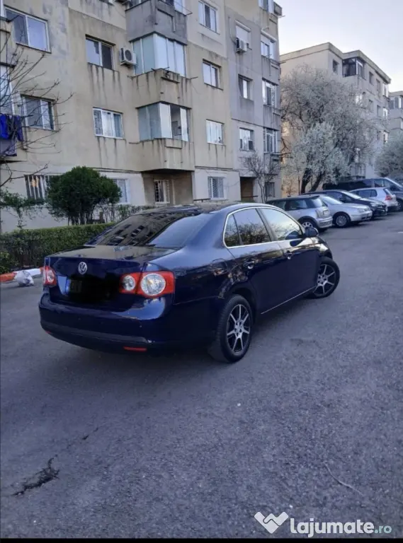 VOLKSWAGEN Jetta 2007 — imagine 3