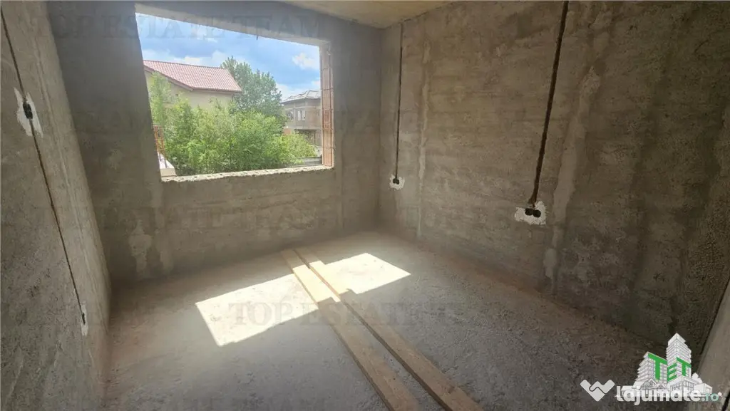 Triplex premium zona Parc Ghidiceni-Prelungirea Ghencea