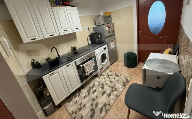 Garsonieră de vânzare, 21 mp, etajul 4, zona Dumbrava II - Zalau (Salaj)