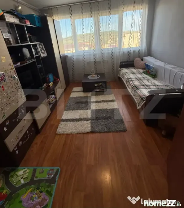 Garsonieră de vânzare, 21 mp, etajul 4, zona Dumbrava II - Zalau (Salaj)