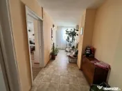 Far apartament 3 camere decomandat etaj 1 loc parcare