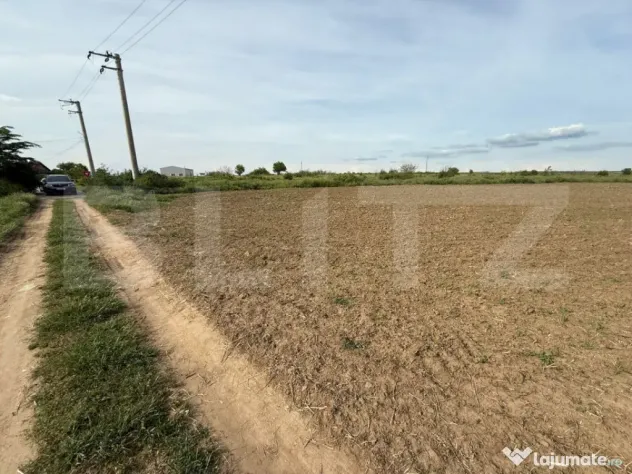 Teren intravilan, 2850 mp, zona Malu Mare