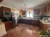 Casă / Vilă 5 camere strada Vrancei 
