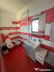 Casă / Vilă 5 camere strada Vrancei 