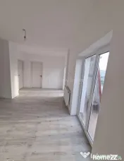 2 camere - decomandat - Bld. 1 Decembrie - METROU LA 3 MINUT 