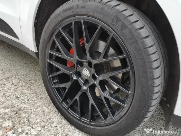 Porsche Macan 2019 / facelift / Pano