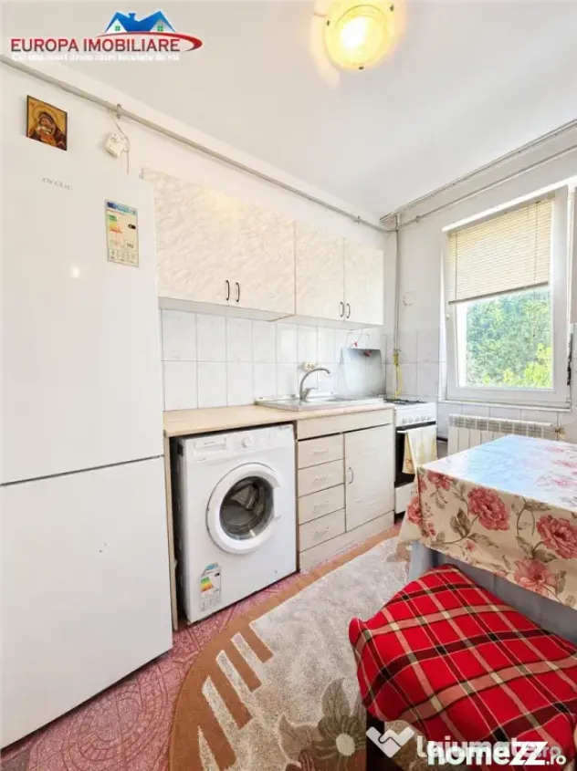 Apartament cu 2 camere de zona Vest- Tulcea
