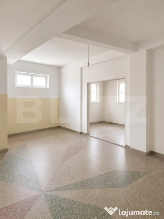 Spațiu comercial / depozit / atelier de lucru – aprox. 10