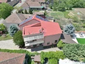 Vilă cu piscină de vânzare în cartierul Gai, Arad 
